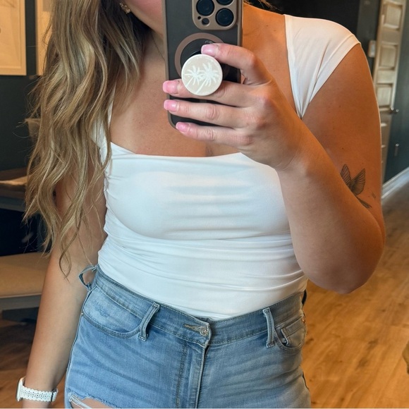 Abercrombie & Fitch Denim - Abercrombie & Fitch White bodysuit